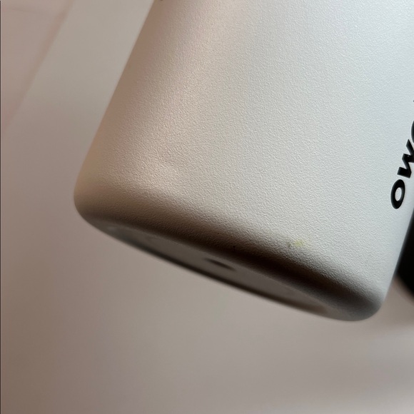 New! 2 Owala 32 oz FreeSip Spout Insulated Water Bottle 2 Bases ONE Lid SET - Picture 3 of 5